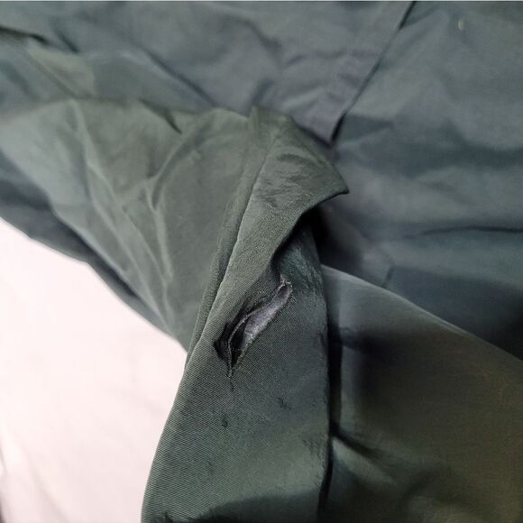 VINTAGE 90s Tommy‎ Hilfiger green packable hood windbreaker gorpcore jacket L - Picture 7 of 11